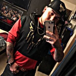 Meet your Posher, Daze